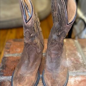 Girls cowboy boots